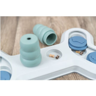 Trixie Dog Activity Flip Bone