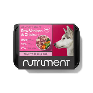 Nutriment Luxury Range Vension And Chicken Tray 500g