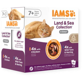 Iams Adult Cat Land & Sea Collection in Gravy